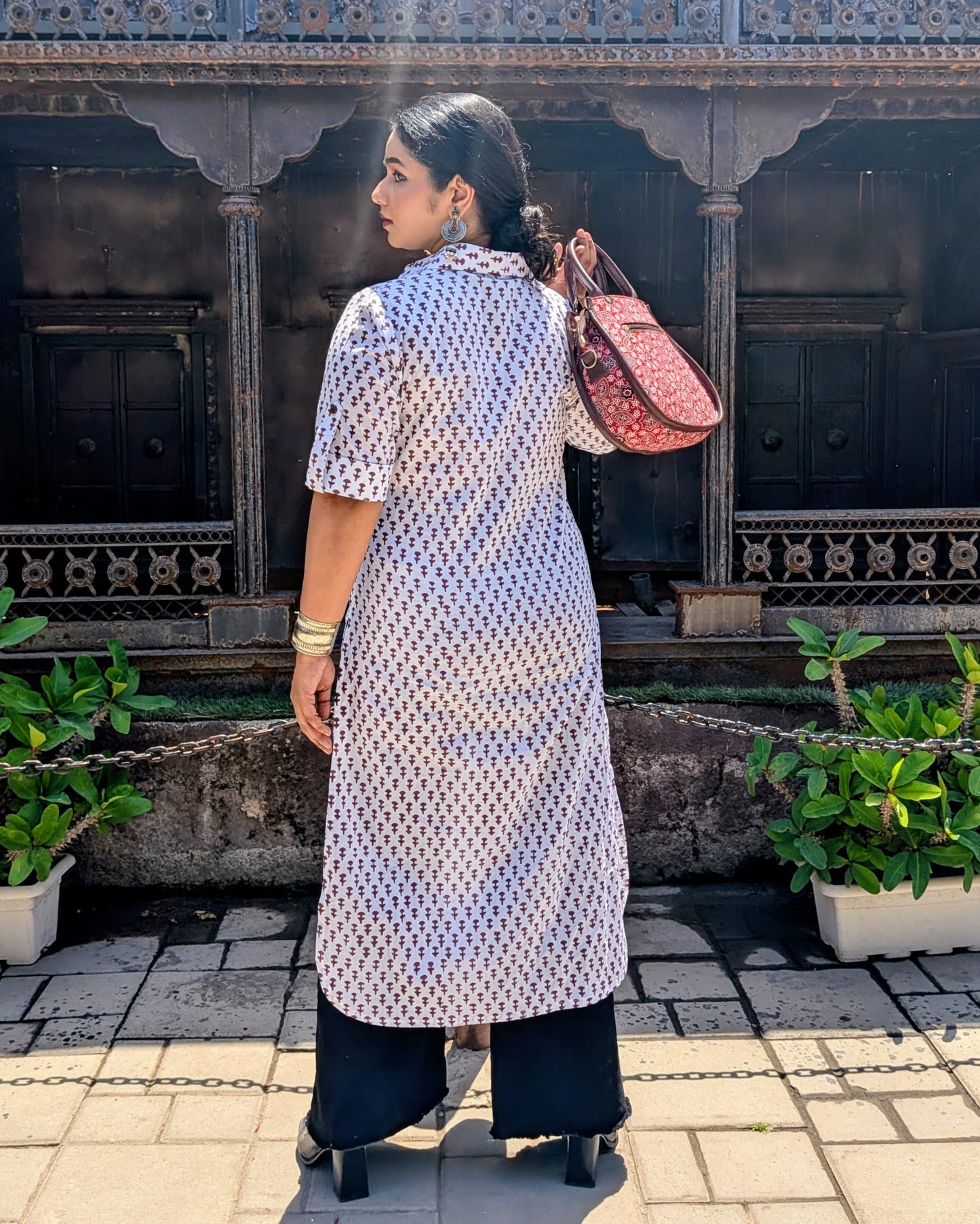 Ivory Buti Shirt Kurta